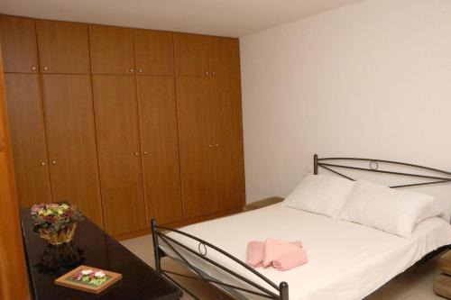 Keramidi Apartment | Nikolaou Apartments Keramidi
