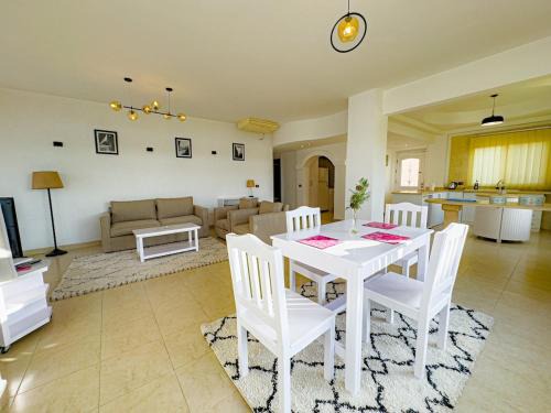 Luxor Apartment | Nile-Front Panoramic Apartment