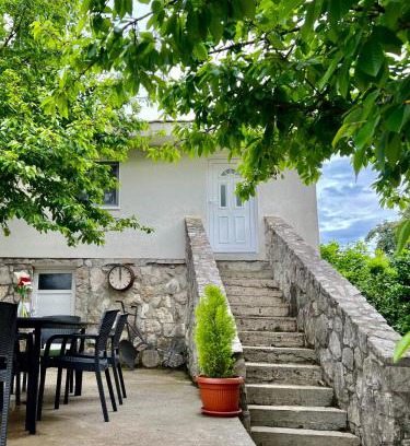 Rijeka Crnojevica Apartment | Nina House
