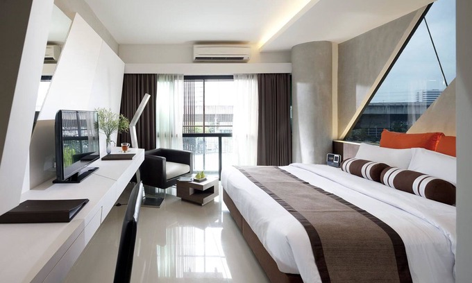 Suan Luang Hotel | Nine Forty One Hotel