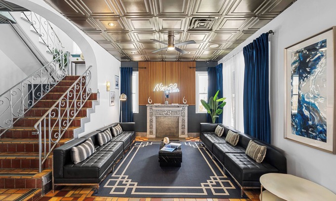 South Beach Apartment | Nine20 Collins Apartments by Lowkl