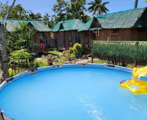 Moalboal Resort | Nirvana bamboo houses & dive resort