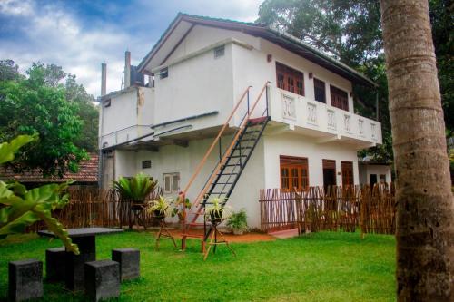 Weligama Hotel | Nisali Villa Weligama
