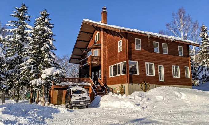 Niseko Cabin | Niseko Ski Lodge - Higashiyama