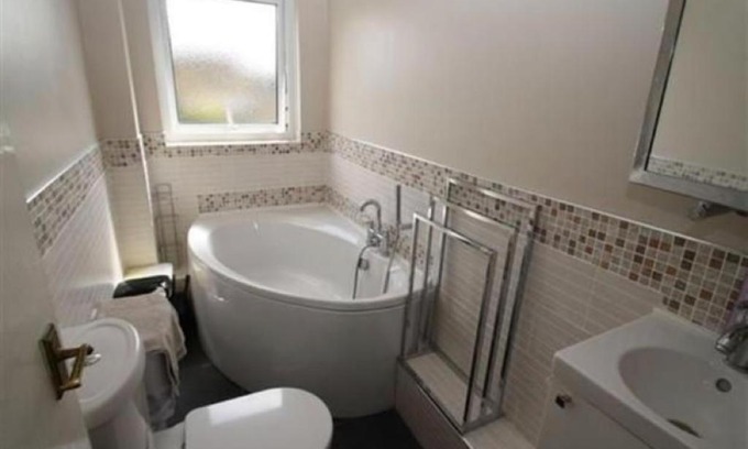 Purfleet Apartment | NNN Apartment
