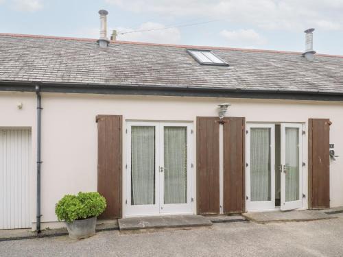 Crantock House | No 1 The Hinges