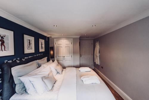 Broadway Apartment | No.10 Broadway