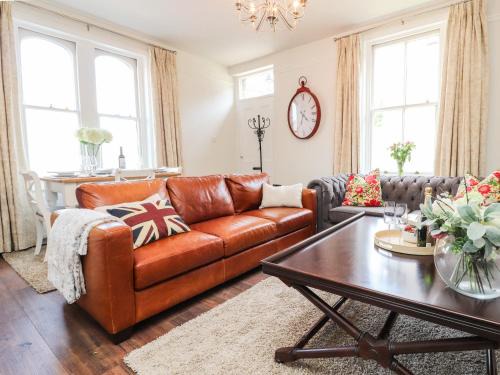 Haworth House | No 19, Haworth