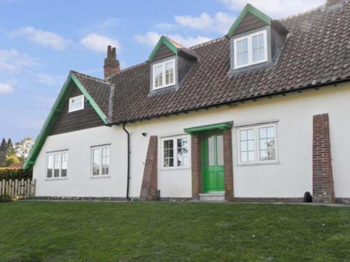 Scarborough House | No 2 Low Hall Cottages