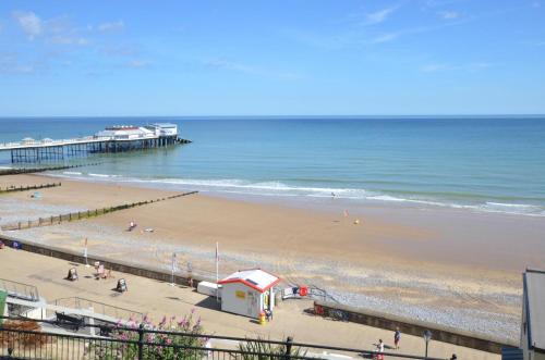 Cromer House | No.3 Jetty Street