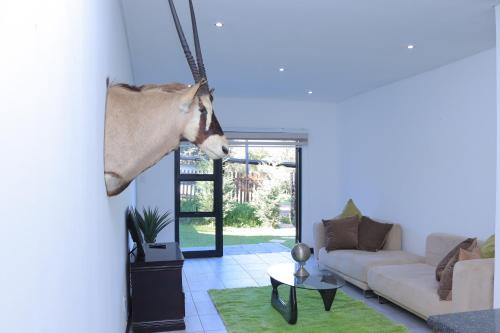 Greater Johannesburg Metropolitan Area Apartment | No 3 on Cladon :Jadde Apartments