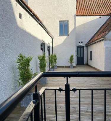 Worksop Apartment | No 8 Plants Yard Modern studio in Worksop