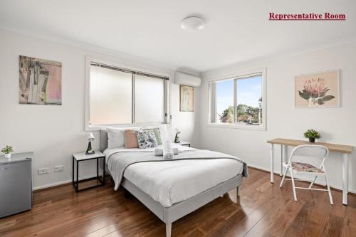Panania House | No Frill Ensuite Double Room in Panania - Near Stations