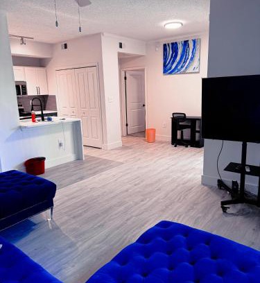 North Arlington Apartment | No Judgement Zone Relaxing Arlington Entertainment District
