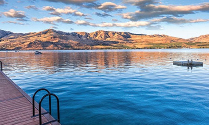 Chelan Resort | No Kidding . This resort, lake & countryside is Awesome !