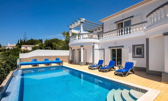 Vila do Bispo Villa | Nº23 Golfe Santo Antonio - Beautifully furnished 3 bedroom Villa with pool, sea