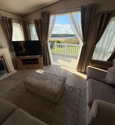 Woodhorn Resort | No38 - The Waterfront Sandy Bay