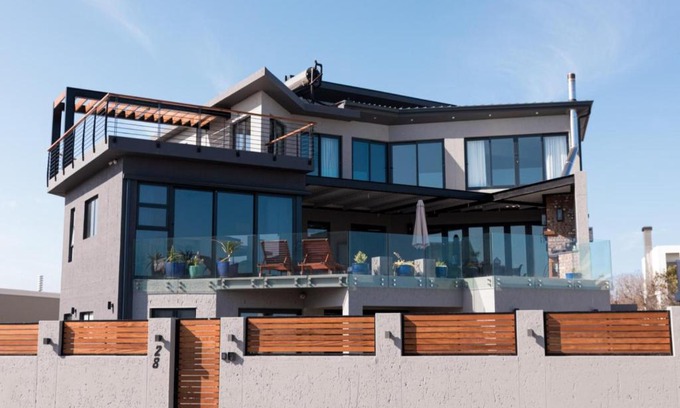 Melkbosstrand House | Noa Neve Homestay