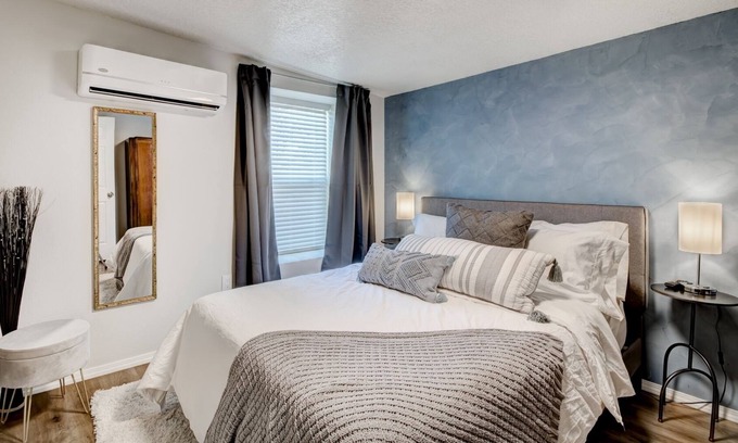 University Heights House | Nob Hill Oasis B | 1 Bed, 1 Bath