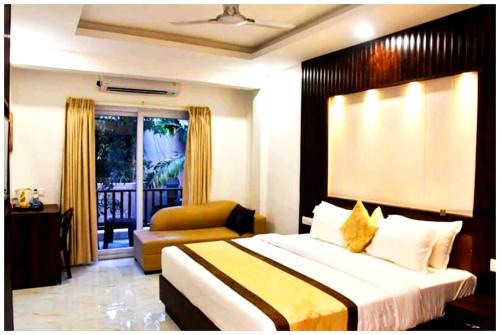 Noida Hotel | NOIDA HOTEL R-O-Y-A-L Residency #Near ISKCON Temple -Free Parking And Wi-fi Facilities - A Top Rated Hotel In Noida