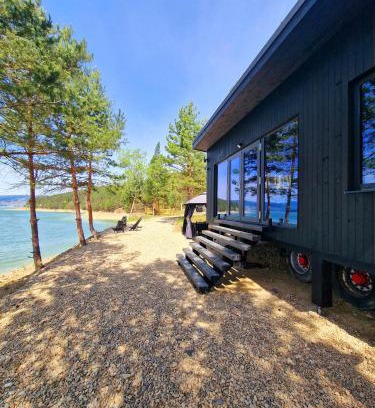 Hangu Other | Nomad Lake Cabins