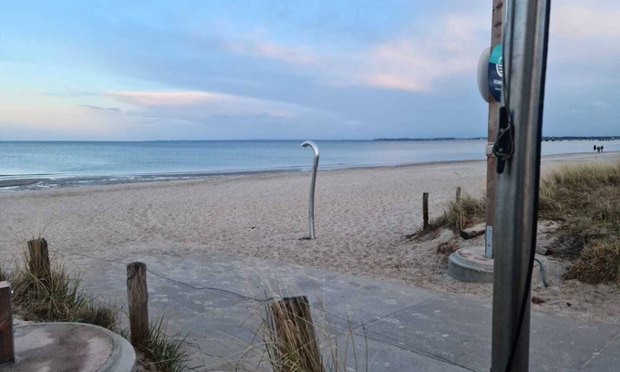 Haffkrug Apartment | Non smoking apartment for 2 adults + 1 toddler in direct beach location