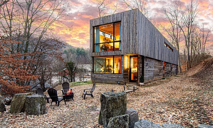Mars Hill Cabin | Nordic Cabin | Sauna, Hot Tub, Fire Pit, Game Room | Sleeps 16, near AVL