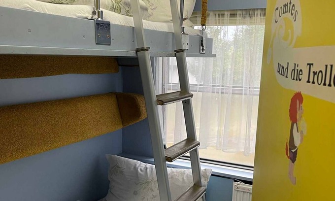 Pasewalk Cottage | Nordic fairy tales - Trolls 11 - zz Lokschuppen Pasewalk overnight experience in a sleeping car