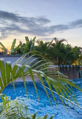 Temoyong Hotel | Norshah Village Resort