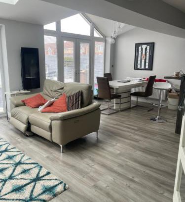 Newcastle-upon-Tyne House | North East Escape
