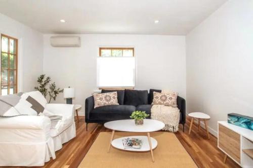 North End Apartment | North End Bungalow