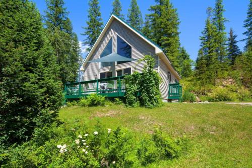 Columbia Falls House | North Fork Hideaway