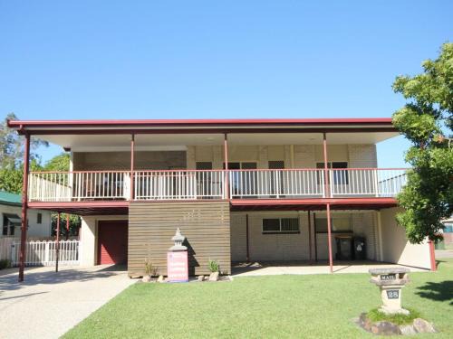 North Haven House | North Heaven Station