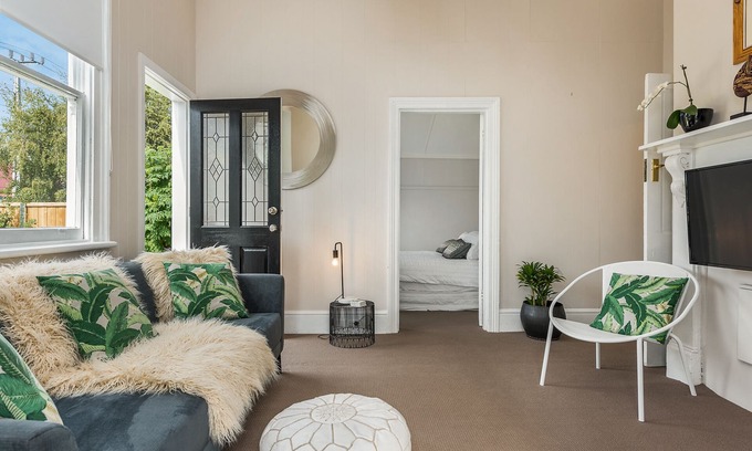 North Hobart Cottage | North Hobart Cottage