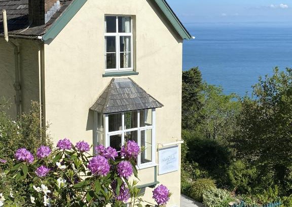 Lynton Bed & Breakfast | North Walk House