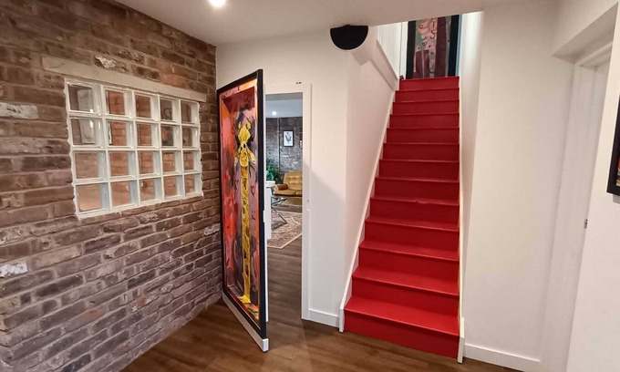 Northampton House | Northampton Oasis - 4 Bedroom House