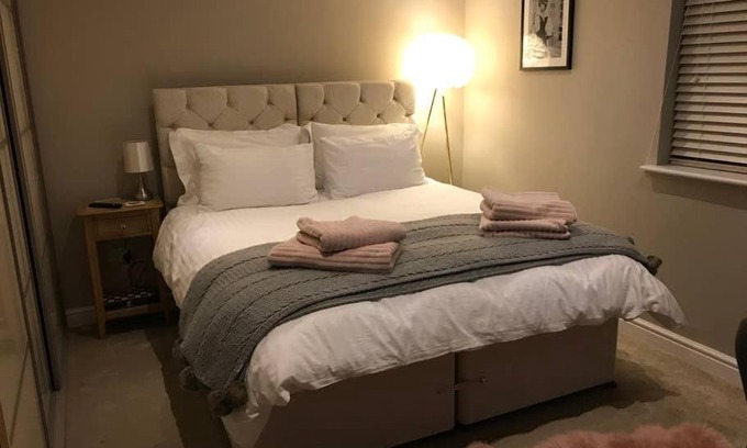 Hollingbourne House | Northdown Lodge - Stunning property on the Kent Northdowns