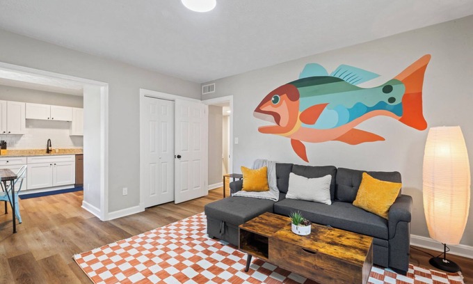 San Marco Apartment | Northeast Florida Retreat