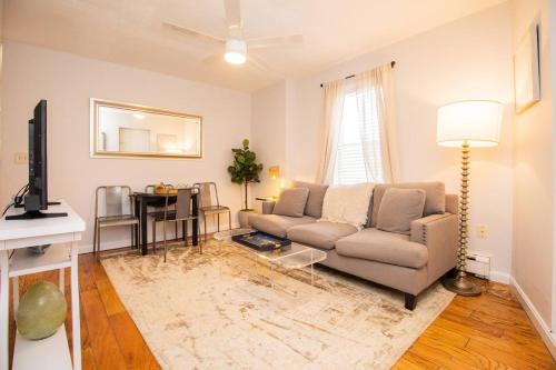 Harrison Lenox Apartment | Northeastern,boston Medical,in Unit Laundry,ca
