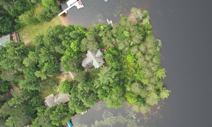 Three Lakes House | Northouse, Lakefront Home on Laurel Lake