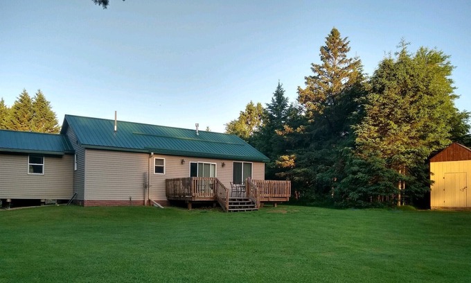 Mountain House | Northwoods get away adjacent to Nicolet National Forest. Hunt/Atv Snowmobile