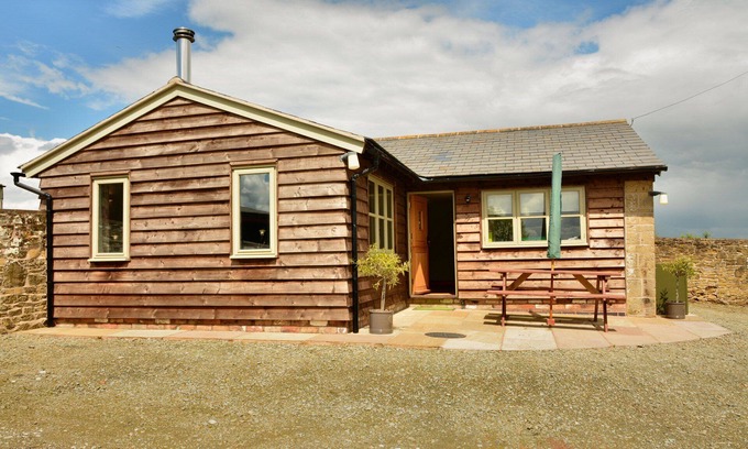 Craven Arms House | Norton cottage is set on a private estate.