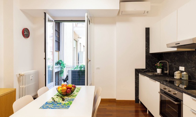 Fiera Apartment | notaMi - Rainbow Home - CityLife