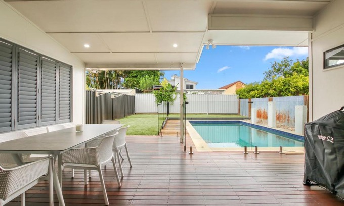 Moffat Beach House | Nothling 66 Moffat Beach