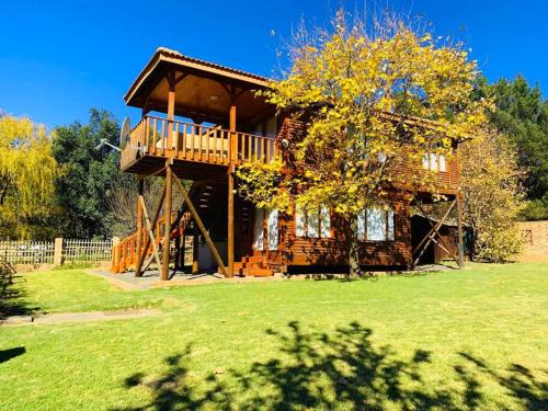 Clarens Villa | Nougat Cabin