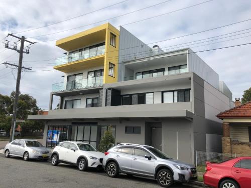 Broadmeadow Apartment | Nouveau On Young