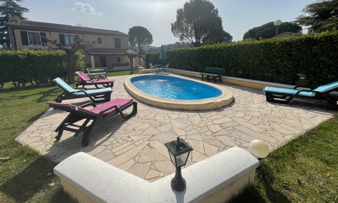 Saint-Etienne-du-Gres House | Nouvelle Annonce! Rez-de-chaussée Privatif - Alpilles - Piscine
