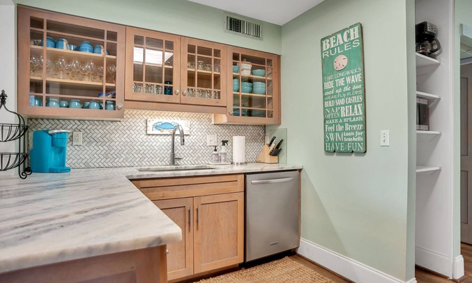 Sea Pines Villa | NOV-JAN SNOWBIRDS on #1 HARBOUR TOWN GOLF LINX-SEA PINES RESORT-2 King 1Q 1XLT