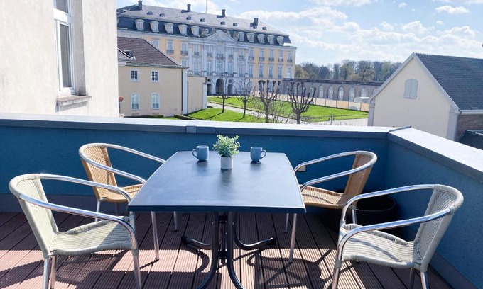 Rhein-Erft-Kreis District Apartment | NOVA Schlossblick - Phantasialand I Köln I Bonn