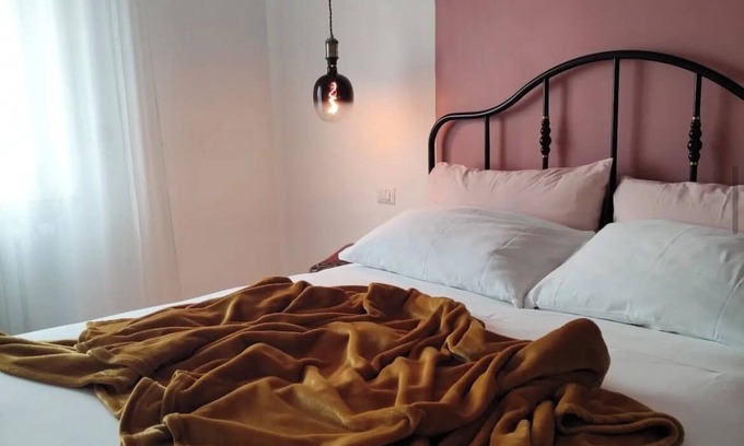 Bolognina Bed & Breakfast | nove e trequarti rooms